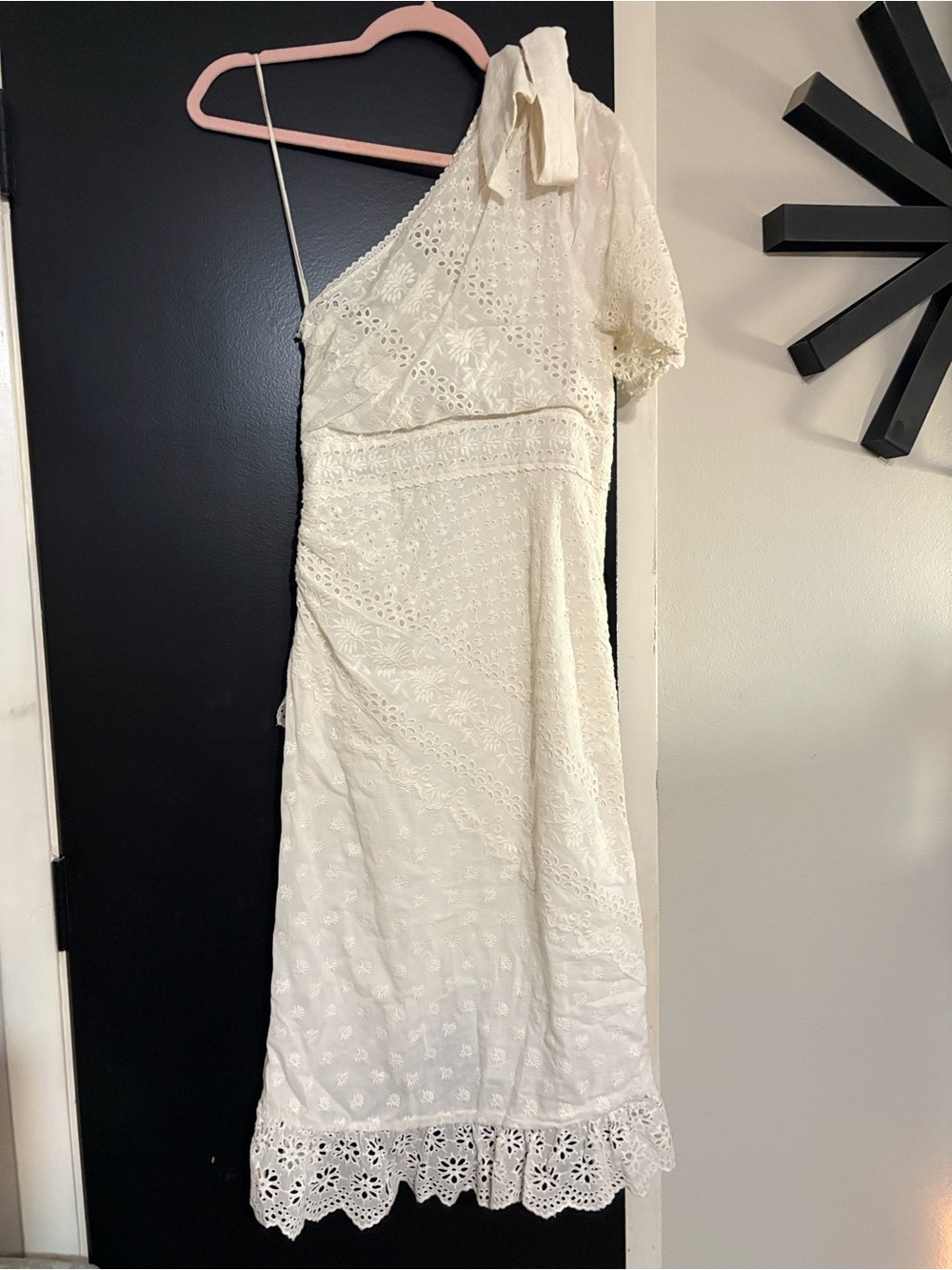 Ulla Johnson Cream One-Shoulder Eyelet Lace Midi Dress - Picture 3 of 10